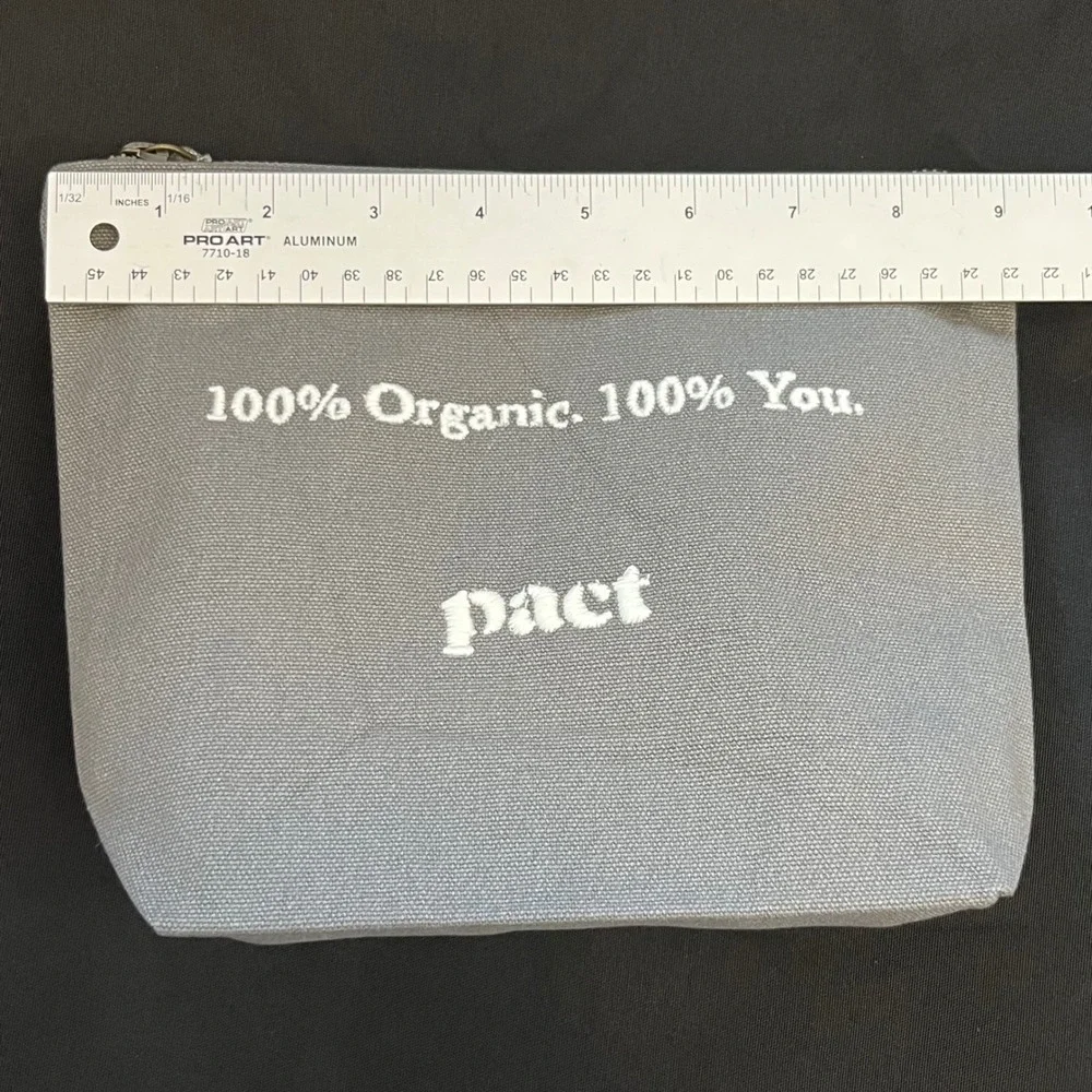 Pact Cosmetic Bag 100% Organic Cotton‎ Gray Zipper Pouch Organizer